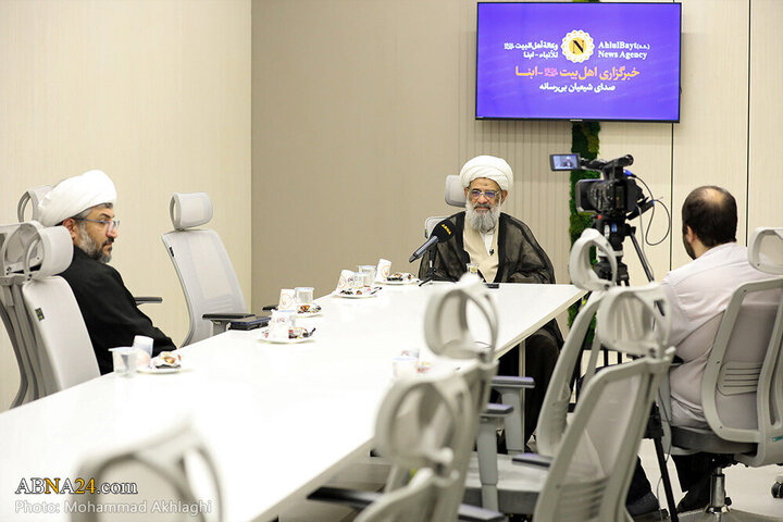 Informe fotográfico |  El miembro de la Asamblea de Expertos, “Ayatollah Malakouti”, visita la Agencia de Noticias Abná