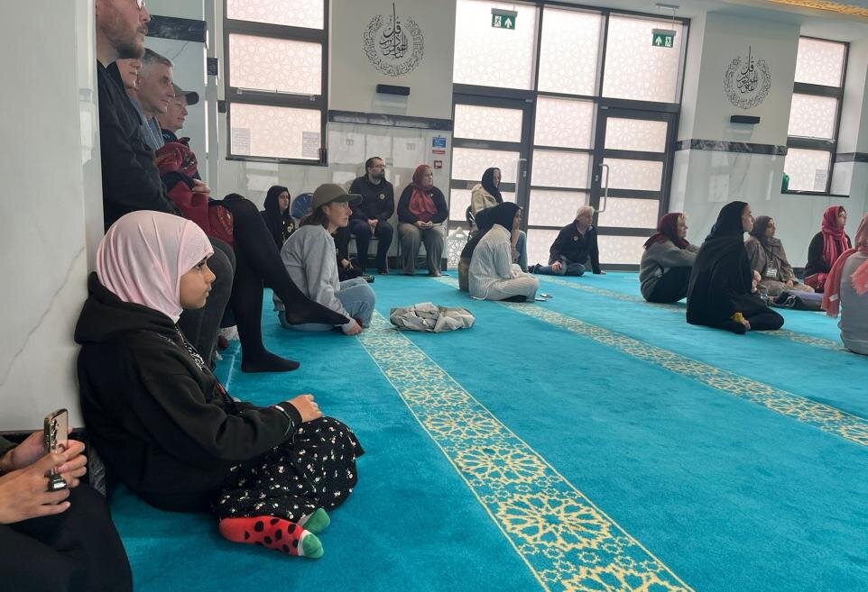 استقبال مسجد صالحین انگلیس از عموم مردم در رویداد ملی «از مسجد من بازدید کن»