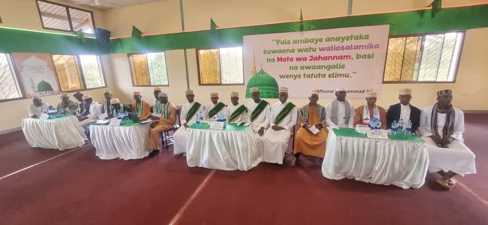 Kibaha Dar-es-salaam | Wanafunzi wa Chuo cha Al-Mustafa Mbezi Beach washika nafasi ya pili katika Mashindano ya Kisayansi na Maarifa +Picha