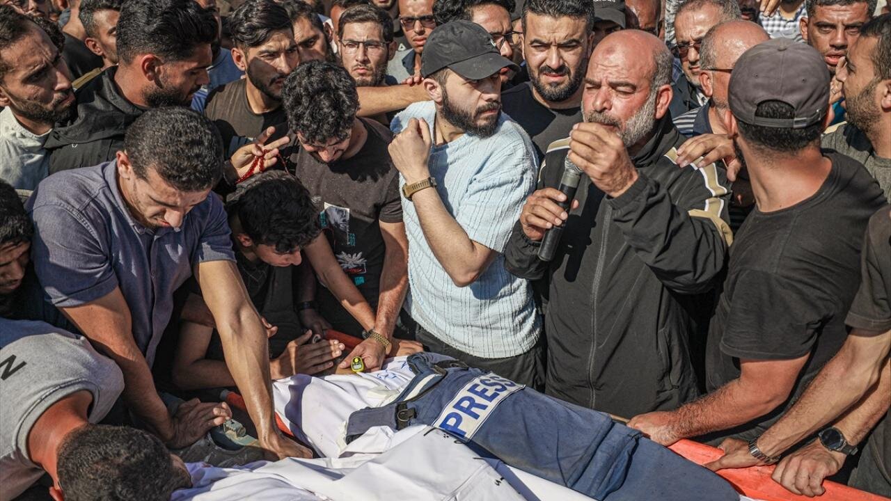 Rojnamevanekî Filistînî li Xezzeyê ji aliyê komên çekdar ên ku ji aliyê Îsraîlê ve tên piştgirîkirin ve hat şehîdkirin + wêne