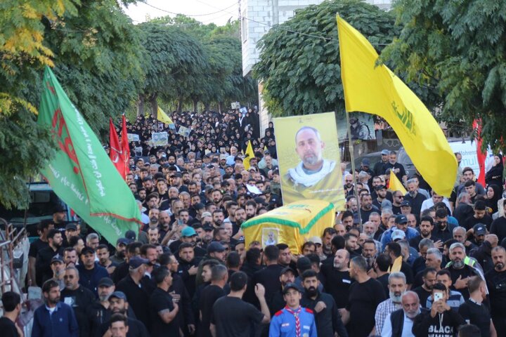 حزب الله وجماهير المقاومة يشيّعون الشهيد علي سلطان في الصوّانة جنوب لبنان