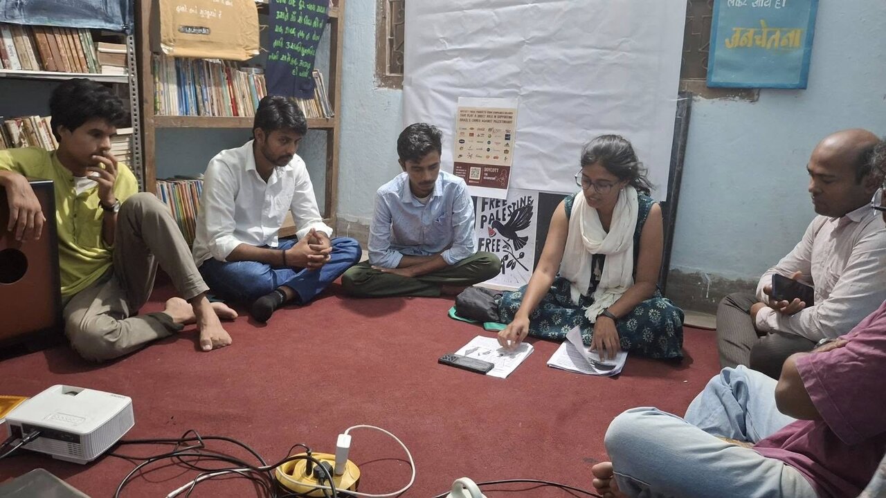 Film 'Ismail' Screened in Patna to Support Palestinian Freedom Struggle + Photos