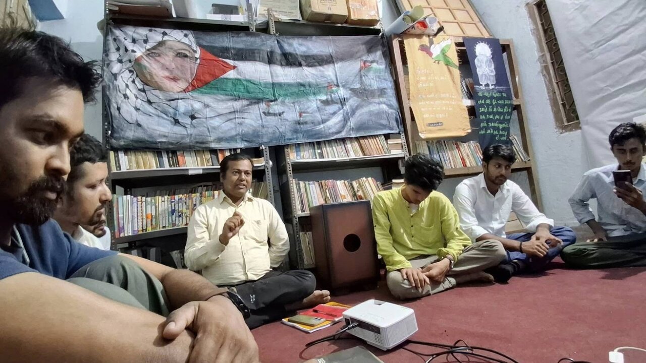 Film 'Ismail' Screened in Patna to Support Palestinian Freedom Struggle + Photos