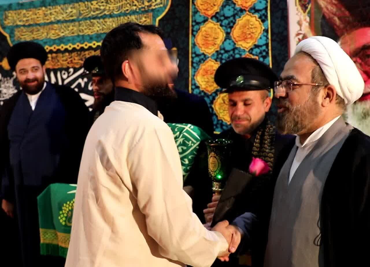 آزادی ۹ نفر از زندانیان قمی به برکت نام حضرت موسی مبرقع(ع)