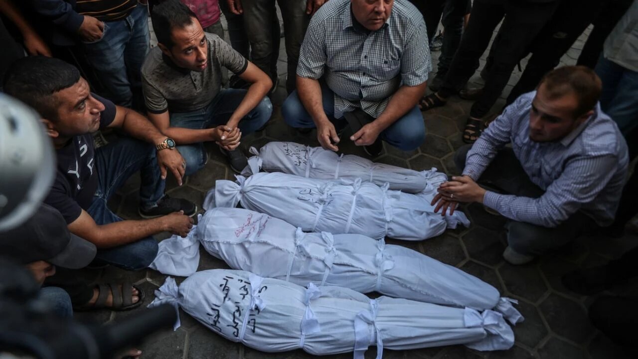 Katil İsrail ateşkese rağmen sivilleri hedef aldı: 5 Filistinli şehit oldu