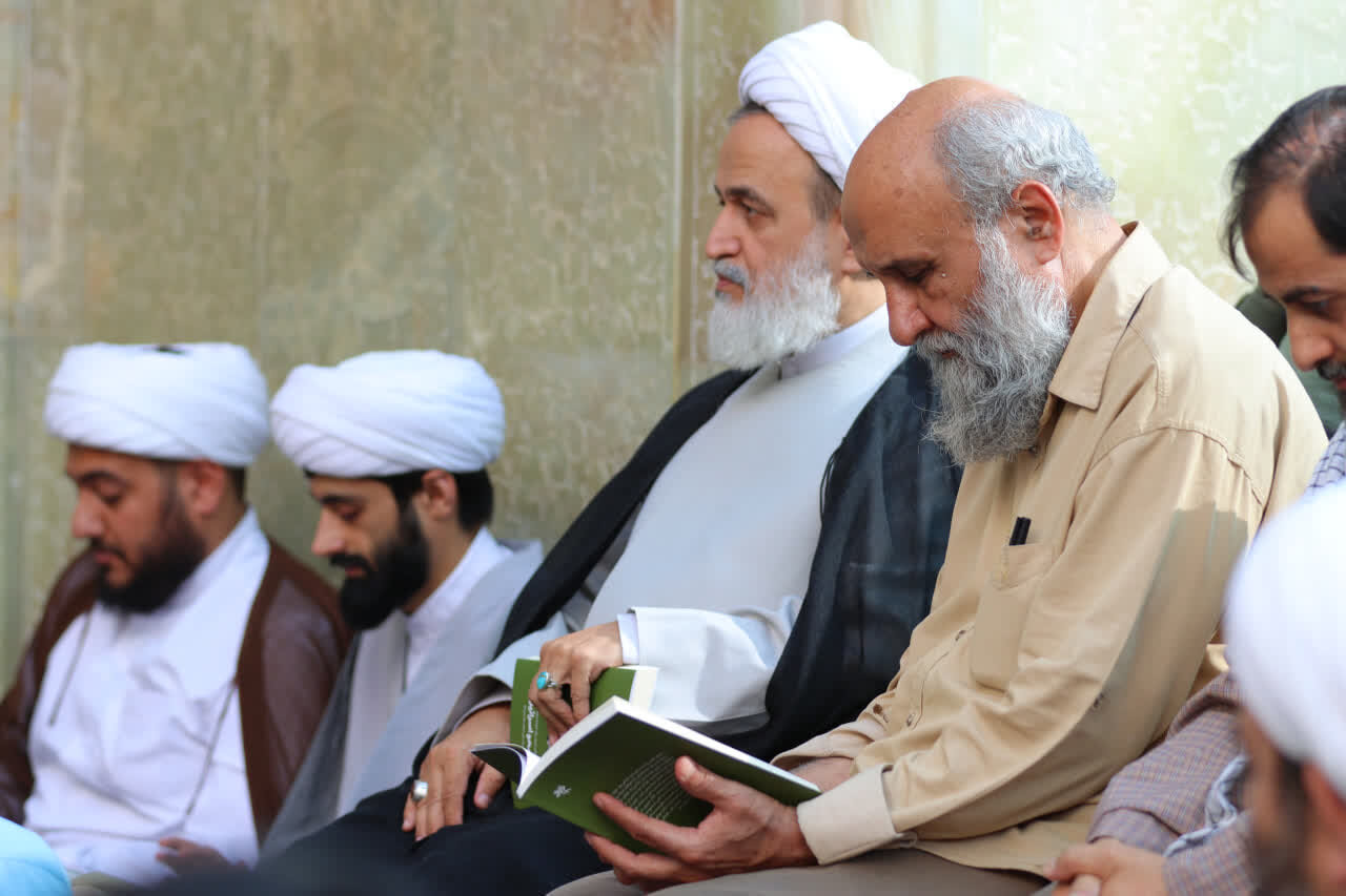 همسر شهید ایزدی در آیین رونمایی از کتاب «طرح محو اسرائیل»: حاج رمضان، مجاهدی قرآنی و ذوب در ولایت بود