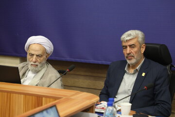   نماز اول وقت محور اصلاح فرد و جامعه است