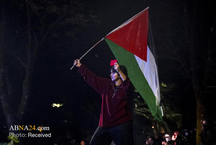 درگیری حامیان فلسطین با پلیس پیش از برگزاری مسابقه فوتبال اسرائیل با ایتالیا