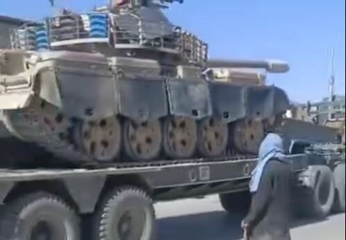 ویدیو | ارسال سلاح‌های سنگین طالبان به مرز پاکستان