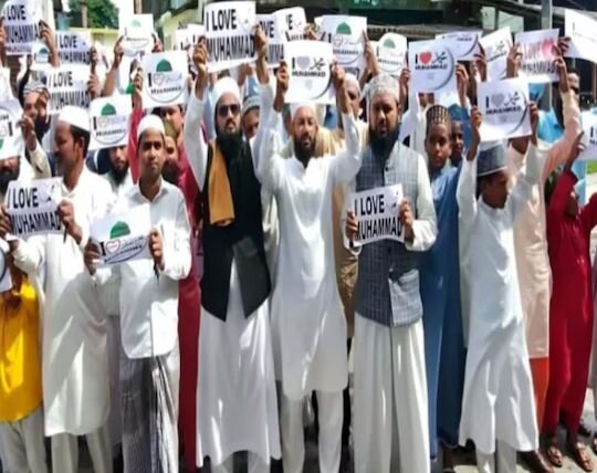 I LOVE MOHAMMD के बाद मुसलमानों पर 4500 से अधिक मुकदमे 