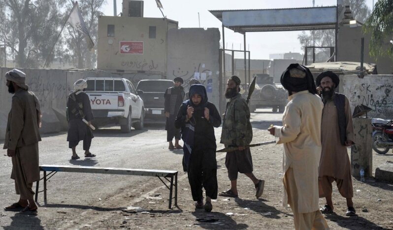 Afganistan-Pakistan Sınırında Kanlı Çatışma: Sivil Kaybı Artıyor, Gerilim Tırmanıyor