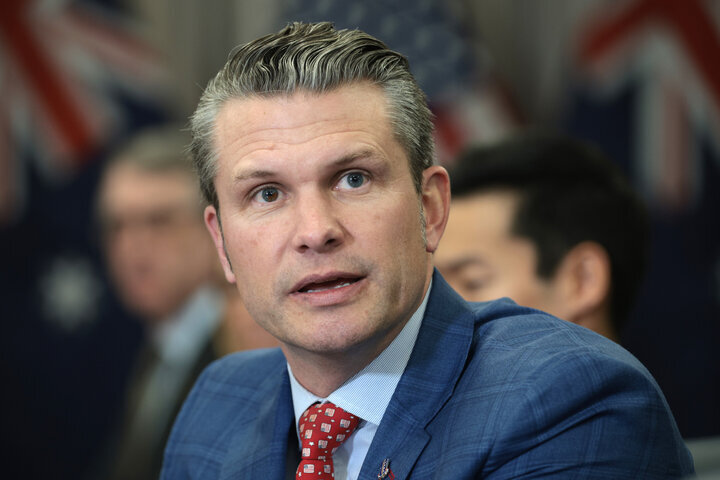 Hegseth : Si la guerre en Ukraine ne prend pas fin, nous sommes prêts à la dissuasion avec nos alliés