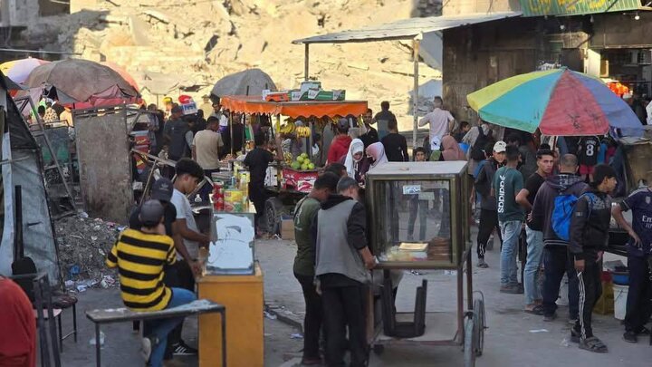 الحياة جارية في غزة