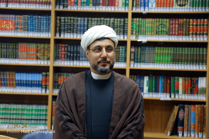 دیدار عوامل تولید کتاب «کربلا علیه‌السلام» با آیت‌الله کریمی جهرمی