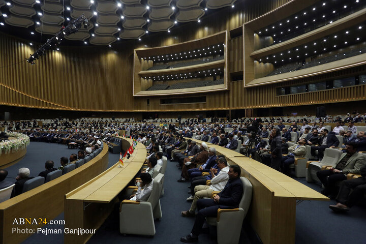 آیین افتتاحیه چهارمین کنگره بین‌المللی راه نجات نهج‌البلاغه و حکمرانی علوی در اصفهان