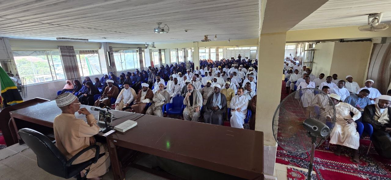 همایش علمی «ما و غرب» در پایتخت تانزانیا برگزار شد + تصاویر