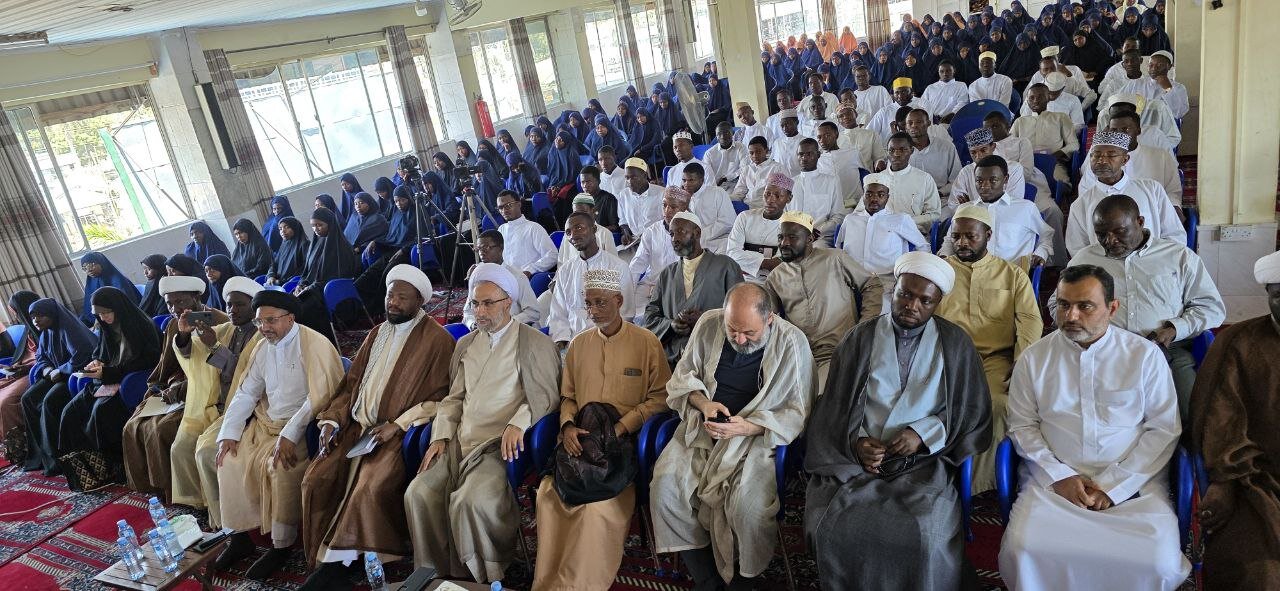 همایش علمی «ما و غرب» در پایتخت تانزانیا برگزار شد + تصاویر