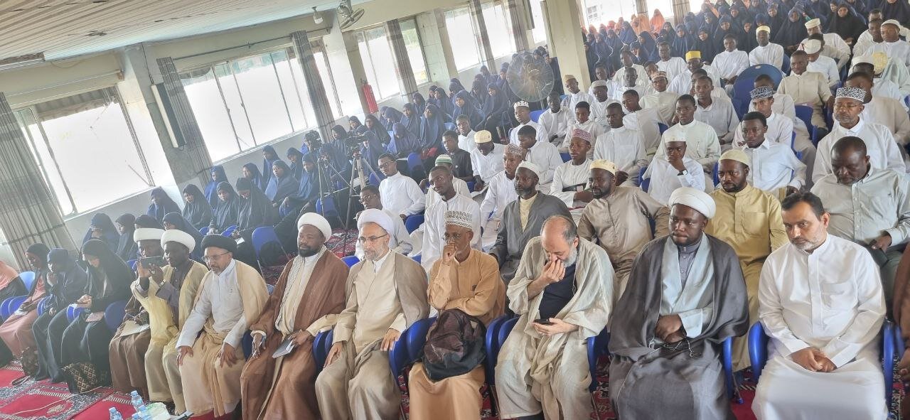 Kikao cha Kielimu cha (Sisi na Magharibi) | Dr.Ali Taqavi: "Tunahitaji Ufahamu wa kina wa Ustaarabu wa Magharibi ili kuujibu kwa Misingi ya Kiislamu"