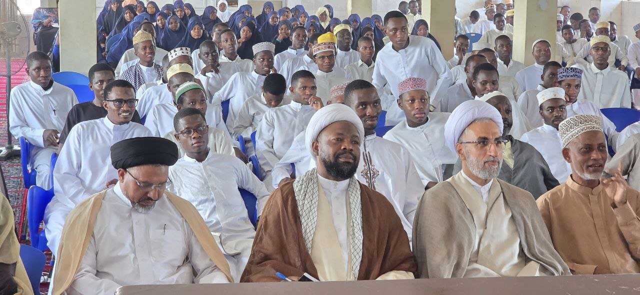 Kikao cha Kielimu cha (Sisi na Magharibi) | Dr.Ali Taqavi: "Tunahitaji Ufahamu wa kina wa Ustaarabu wa Magharibi ili kuujibu kwa Misingi ya Kiislamu"