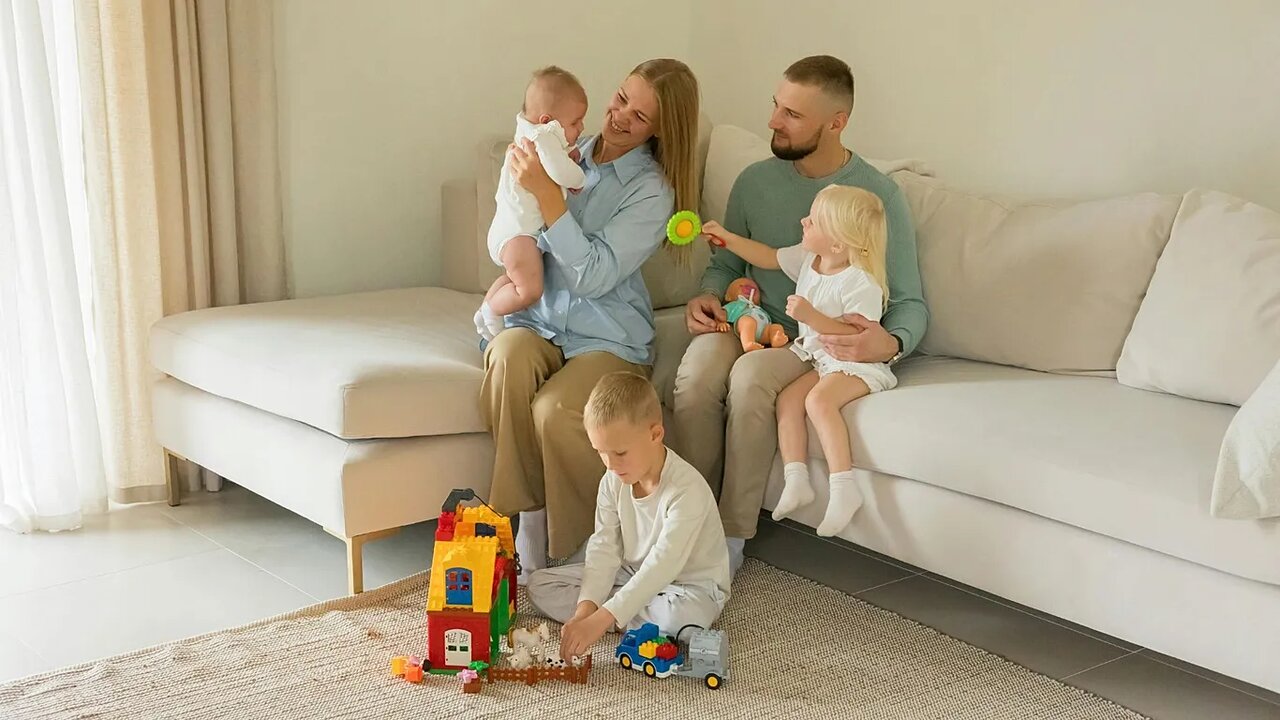 قانون تازه لهستان؛ معافیت کامل از مالیات برای والدین دارای دو فرزند