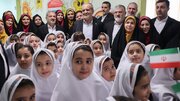 Serokomarê Îranê destmiza xwe da xêrxwazên avakerê dibistanan