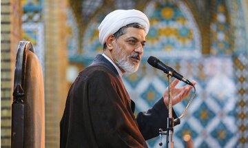 Hujjatul Islam Rafiei: Sadat Rezevi dan Taghvi Keturunan Musa Mubarqa (AS)