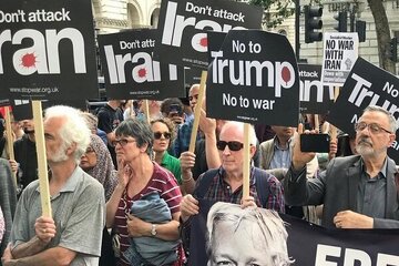 Berjuta-juta Rakyat Amerika Turun ke Jalanan Bantah Dasar Trump