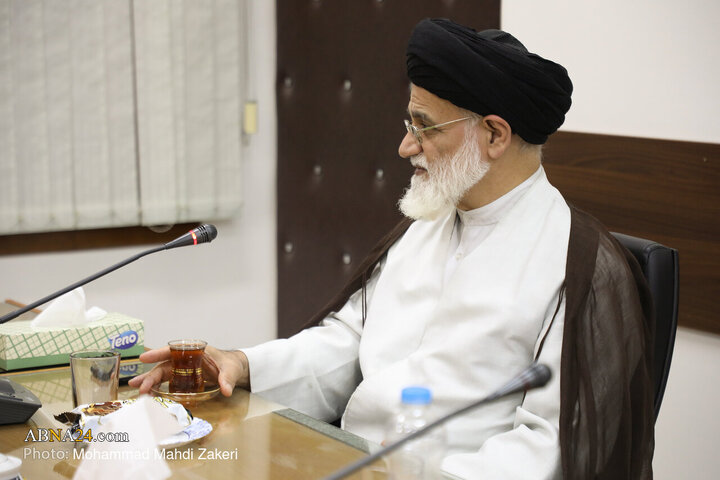 دیدار ریاست و مدیران مؤسسه آینده روشن با دبیرکل مجمع جهانی اهل‌بیت(ع)