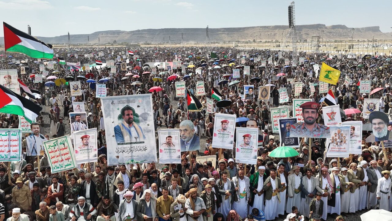 Large Popular Marches in Several Yemeni Provinces Affirming Ongoing Support for Palestine
