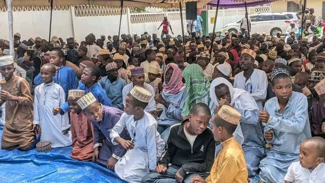 Maulid Tukufu ya Mtume Muhammad (s.a.w.w) Yafanyika Bilal Moshi - Tanzania kwa Ustaarabu Mkubwa