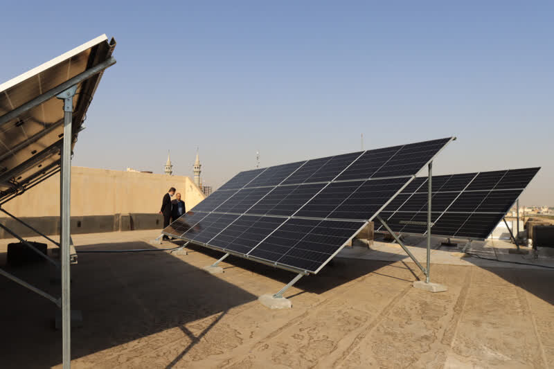 مرکز تحقیقات کامپیوتری علوم اسلامی قم پیشگام در تولید برق خورشیدی