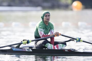 İranlı idmançı qız avarçəkmə üzrə Asiya çempionatının qızıl medalını qazanıb