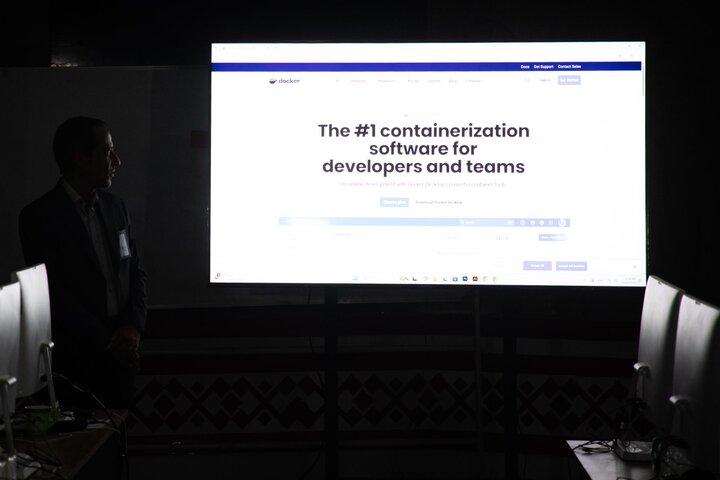 تقرير مصور/ إقامة دورة في تطوير التطبيقات وإدارتها بتقنيات الذكاء الاصطناعي بكربلاء