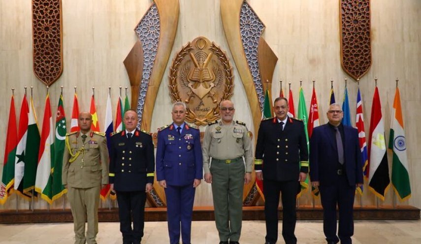 رئيس جامعة الدفاع الوطني العراقية يشيد بدعم ايران ومساعدتها