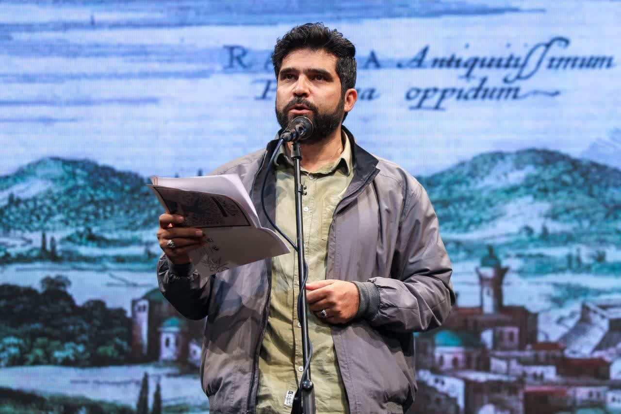 اکران برای ۱۷ کتاب درباره فلسطین و مقاومت اسلامی/ از «آینههای فرشتگان» تا «صمود» + تصاویر