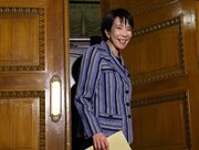 Такаичи Јапонијанын илк гадын баш назири олду