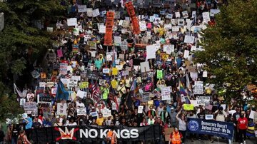 Milhões de pessoas saem às ruas dos EUA em protesto contra Trump