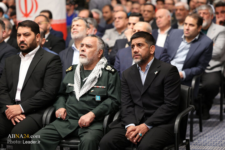 Encuentro de campeones deportivos y medallistas de olimpiadas científicas con el Líder de la Revolución