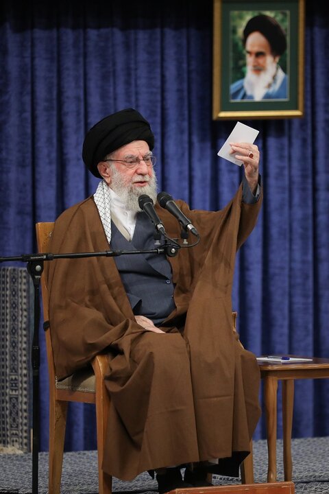 رہبر انقلاب اسلامی کا خطاب