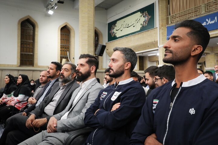 رہبر انقلاب اسلامی کا خطاب