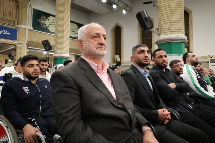 رہبر انقلاب اسلامی کا خطاب
