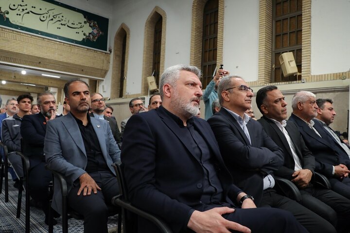 رہبر انقلاب اسلامی کا خطاب
