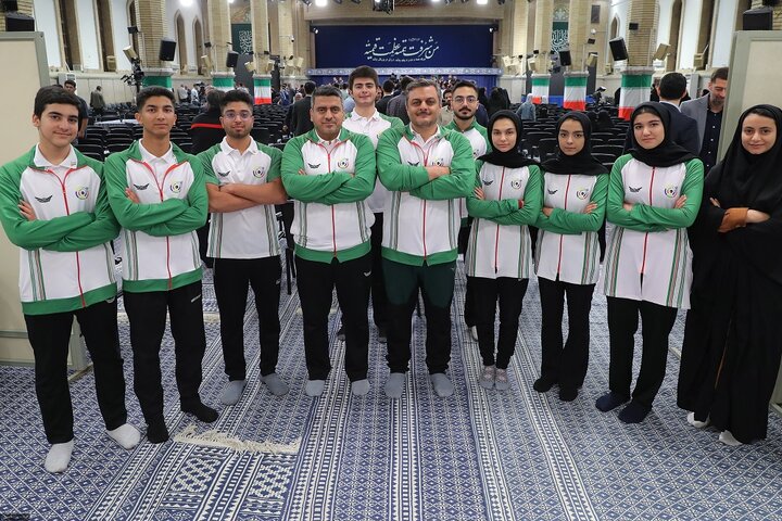 رہبر انقلاب اسلامی کا خطاب