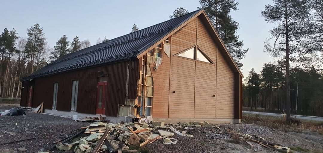 پس از آتش‌سوزی مشکوک، مردم لولئوی سوئد در حمایت از تکمیل ساخت مسجد متحد شدند