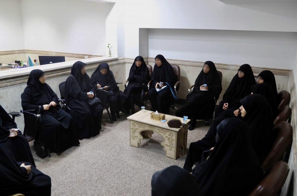 وفدٌ نسويٌّ من العتبة الرضوية المقدّسة في ضيافة العتبة العلوية المقدّسة