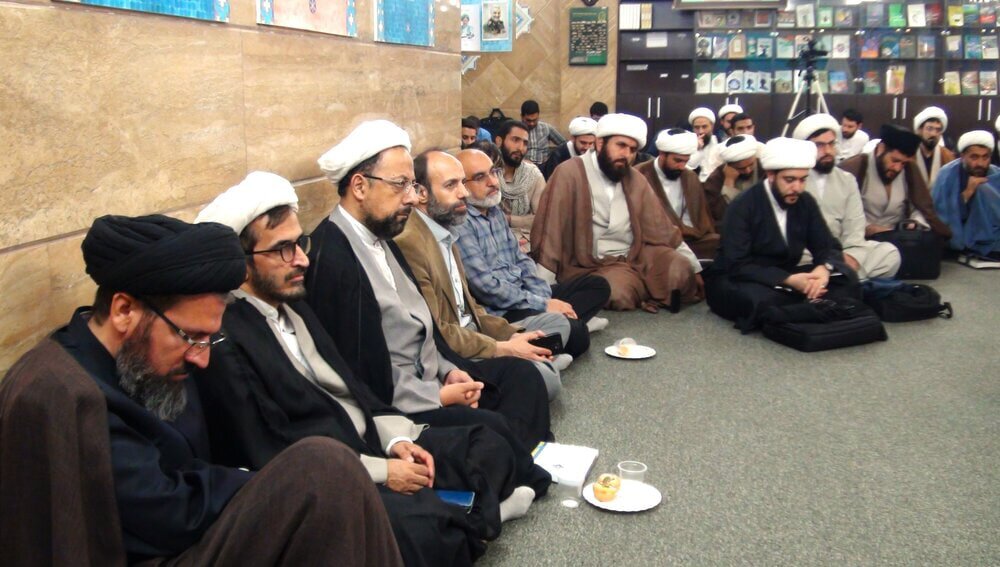 اخلاق حکمرانی نیازمند شاخص‌سازی، تربیت مدیران اخلاق‌محور و نظارت درون‌سازمانی است