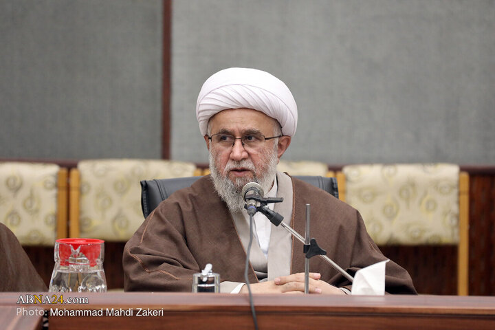 دیدار مهمانان کنگره بزرگداشت میرزای نائینی با دبیرکل مجمع جهانی اهل بیت(ع)