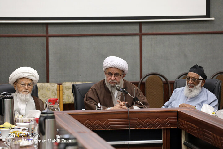 دیدار مهمانان کنگره بزرگداشت میرزای نائینی با دبیرکل مجمع جهانی اهل بیت(ع)