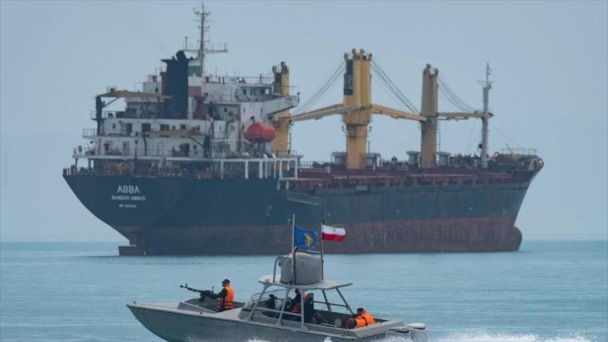 Iran cesse de cacher ses pétroliers, un défi direct à Washington Iran cesse de cacher ses pétroliers, un défi direct à Washington