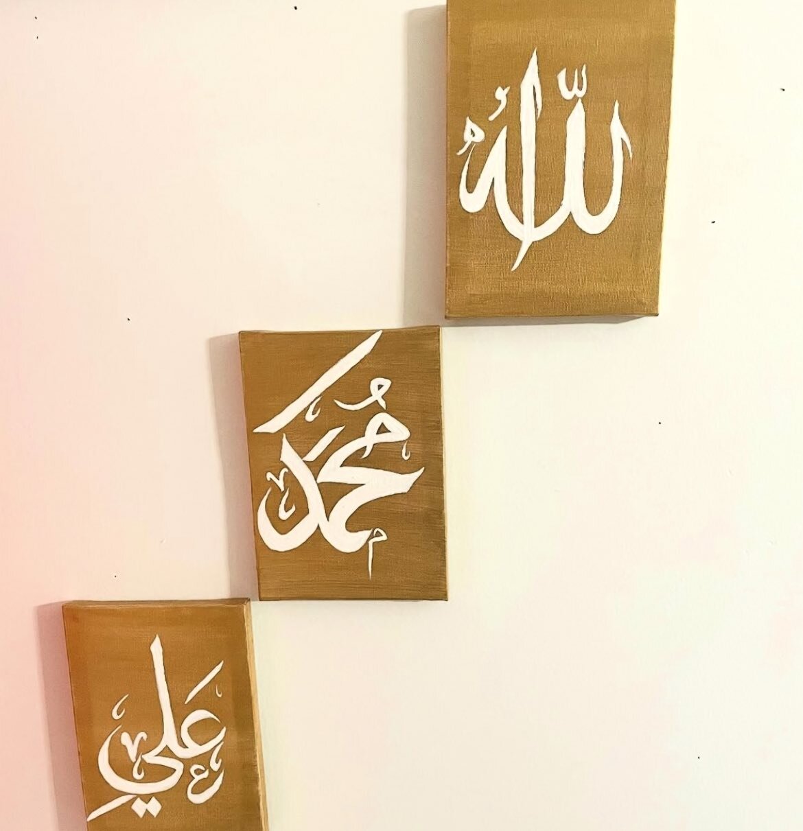 خلق آثار هنری با مضامین ارادت به اهل بیت (ع) توسط هنرمند کانادایی + تصاویر